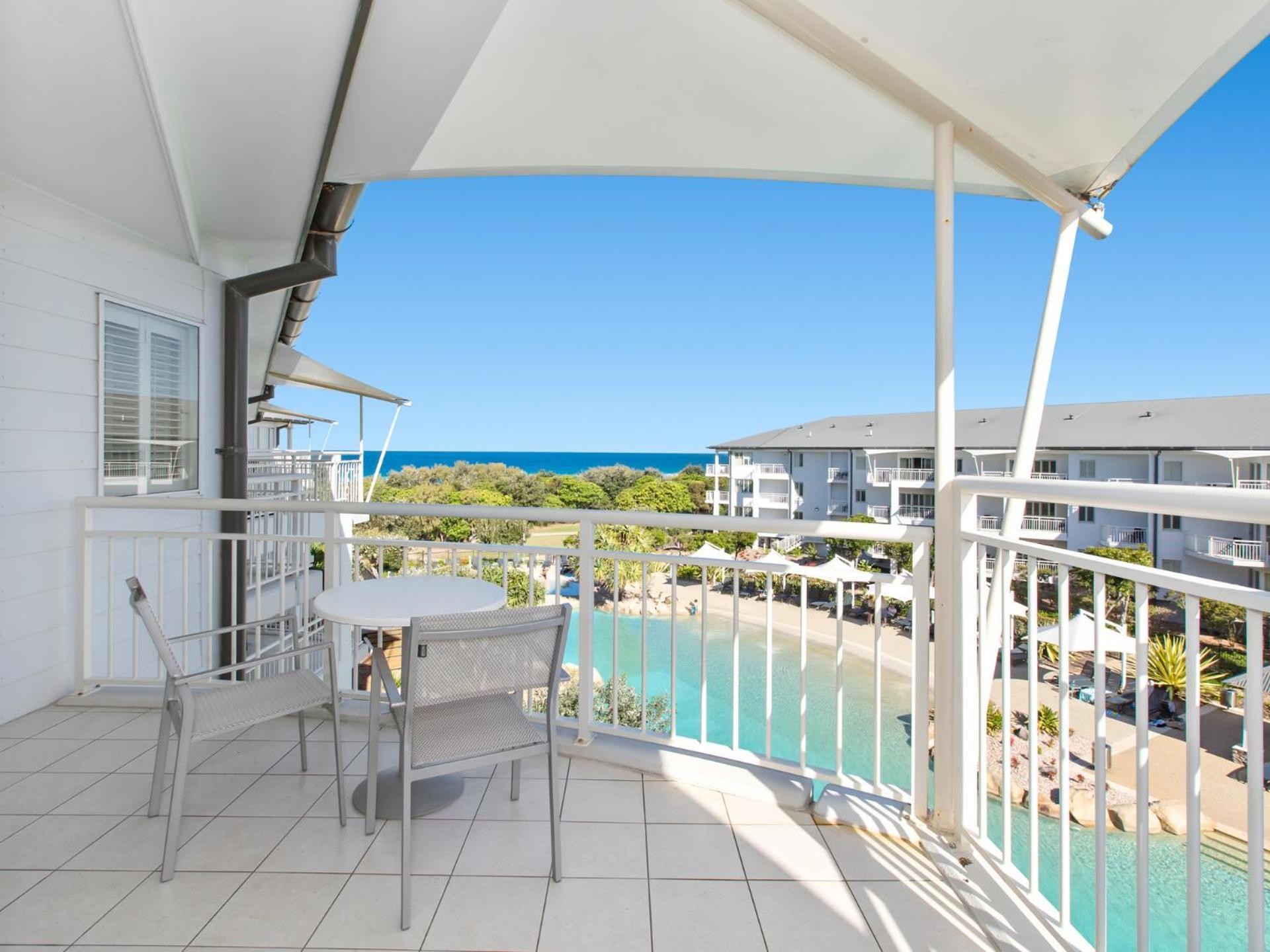 Resort Rooms At Gunnamatta Ave Kingscliff Exterior photo